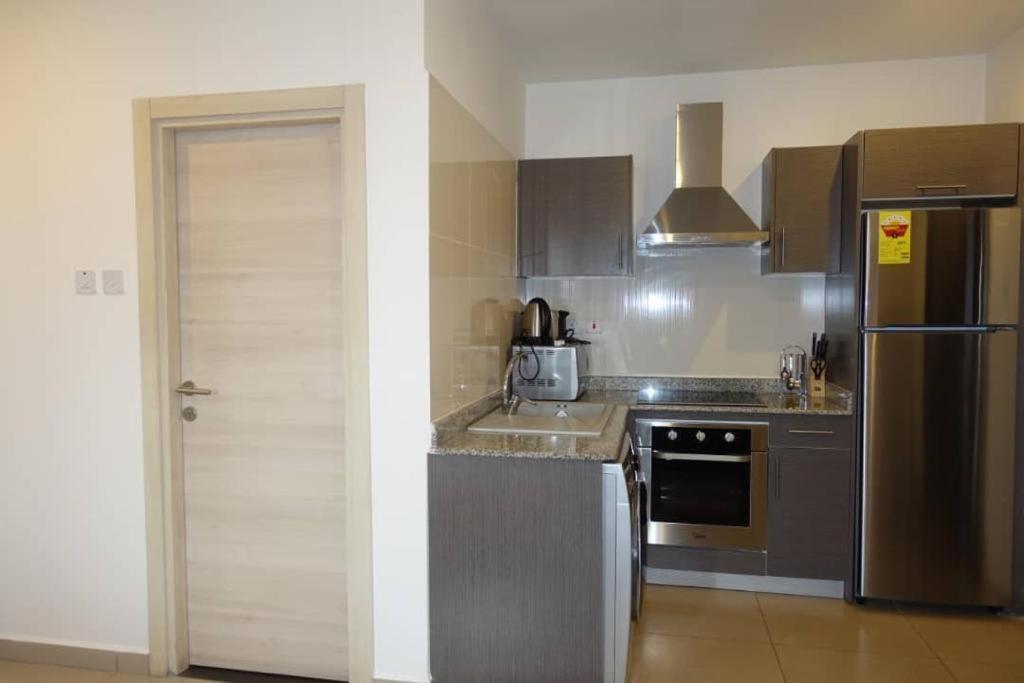 The Gallery Luxury Suites Cpg East Legon Exterior foto